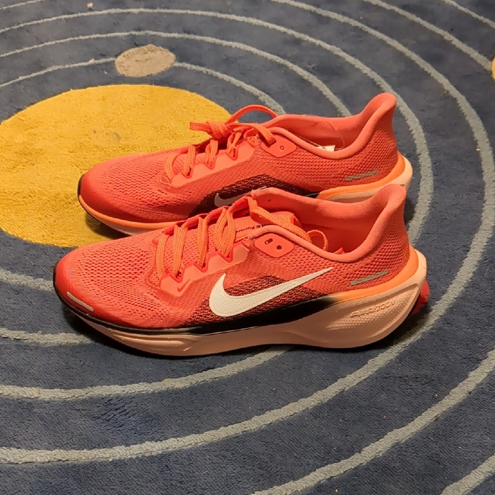 Nike Youth Pegasus 41 Athletic Shoes